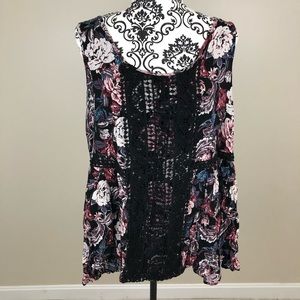Torrid floral tank top